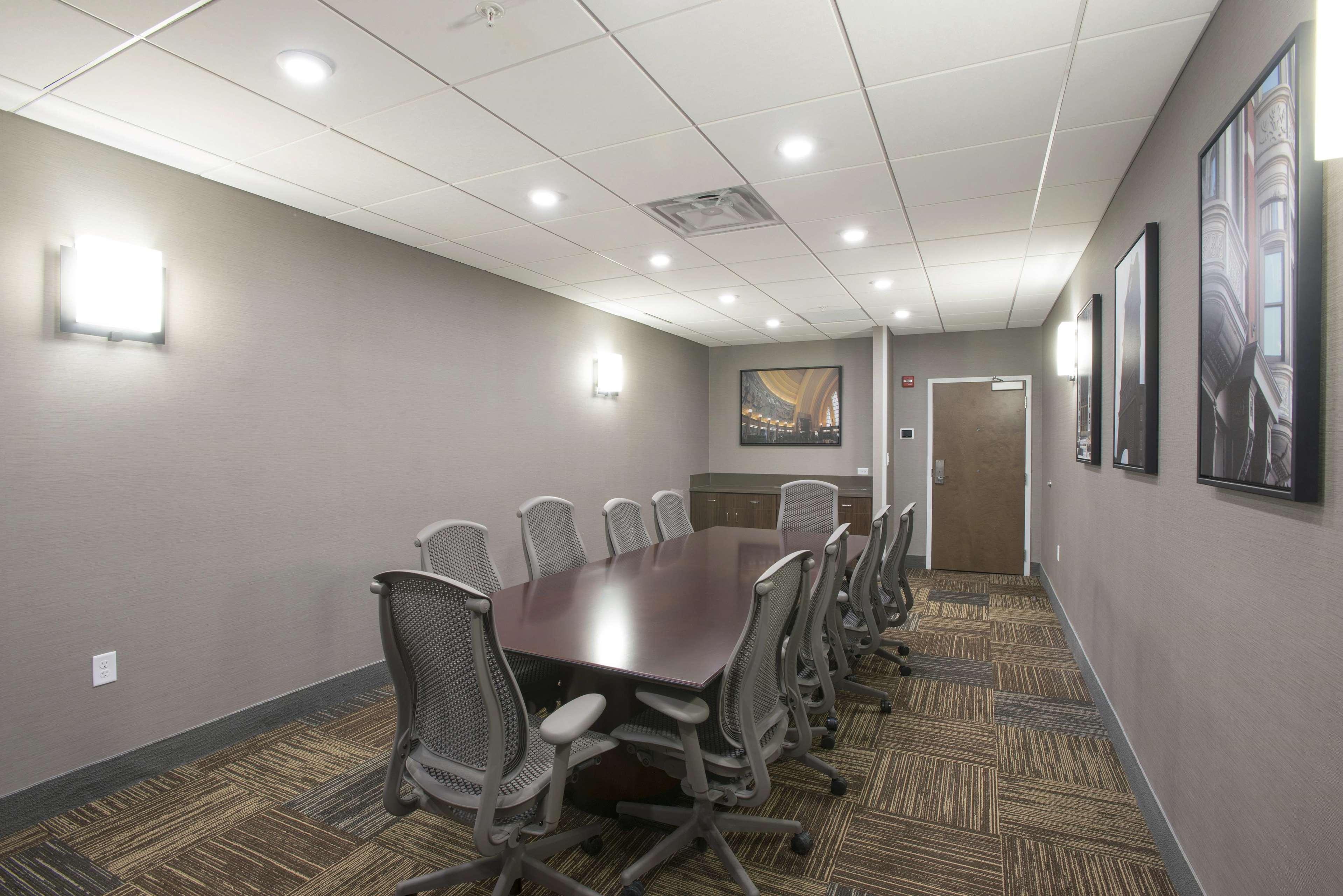 Hampton Inn & Suites - Cincinnati/Kenwood, Oh Silverton Экстерьер фото