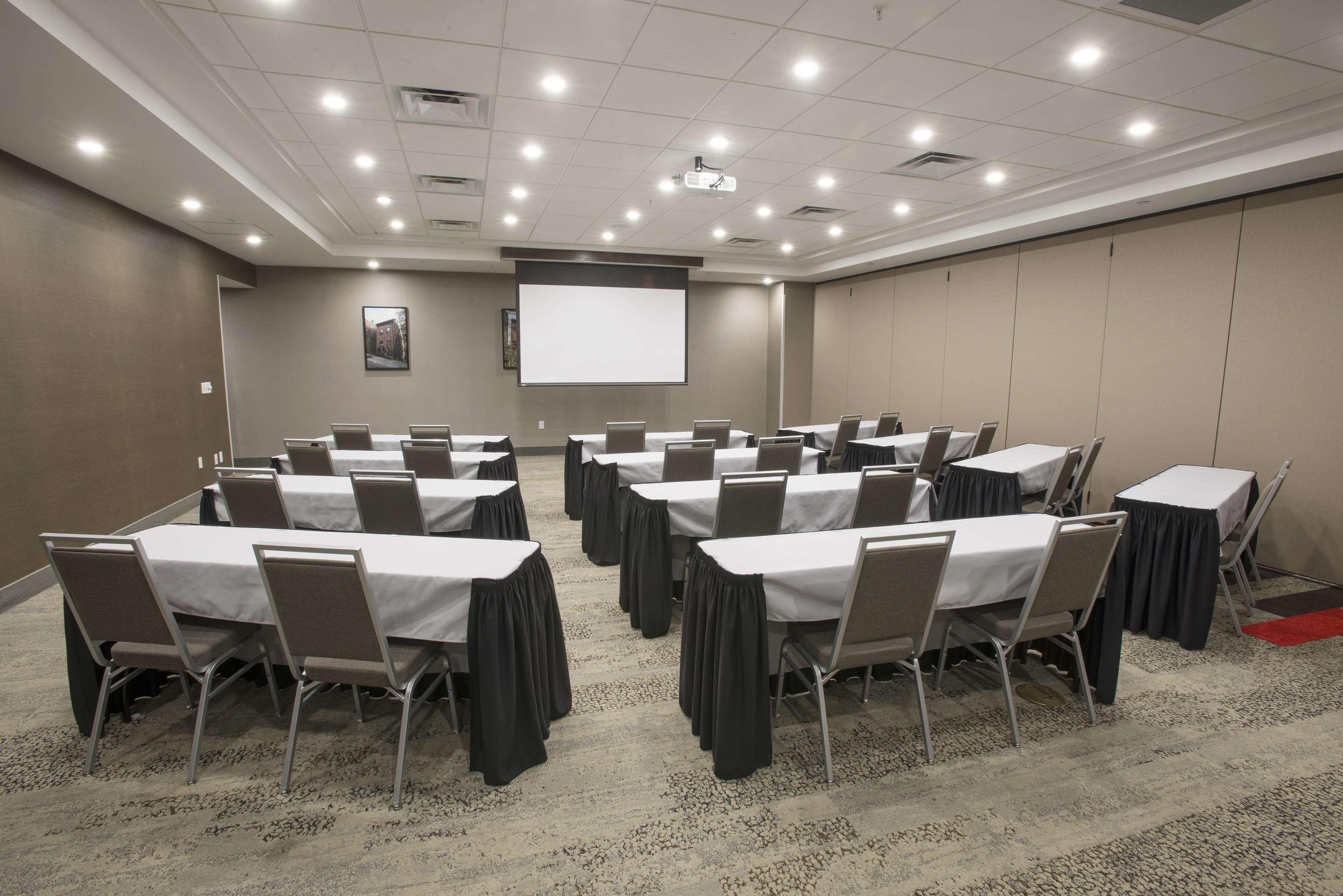 Hampton Inn & Suites - Cincinnati/Kenwood, Oh Silverton Экстерьер фото