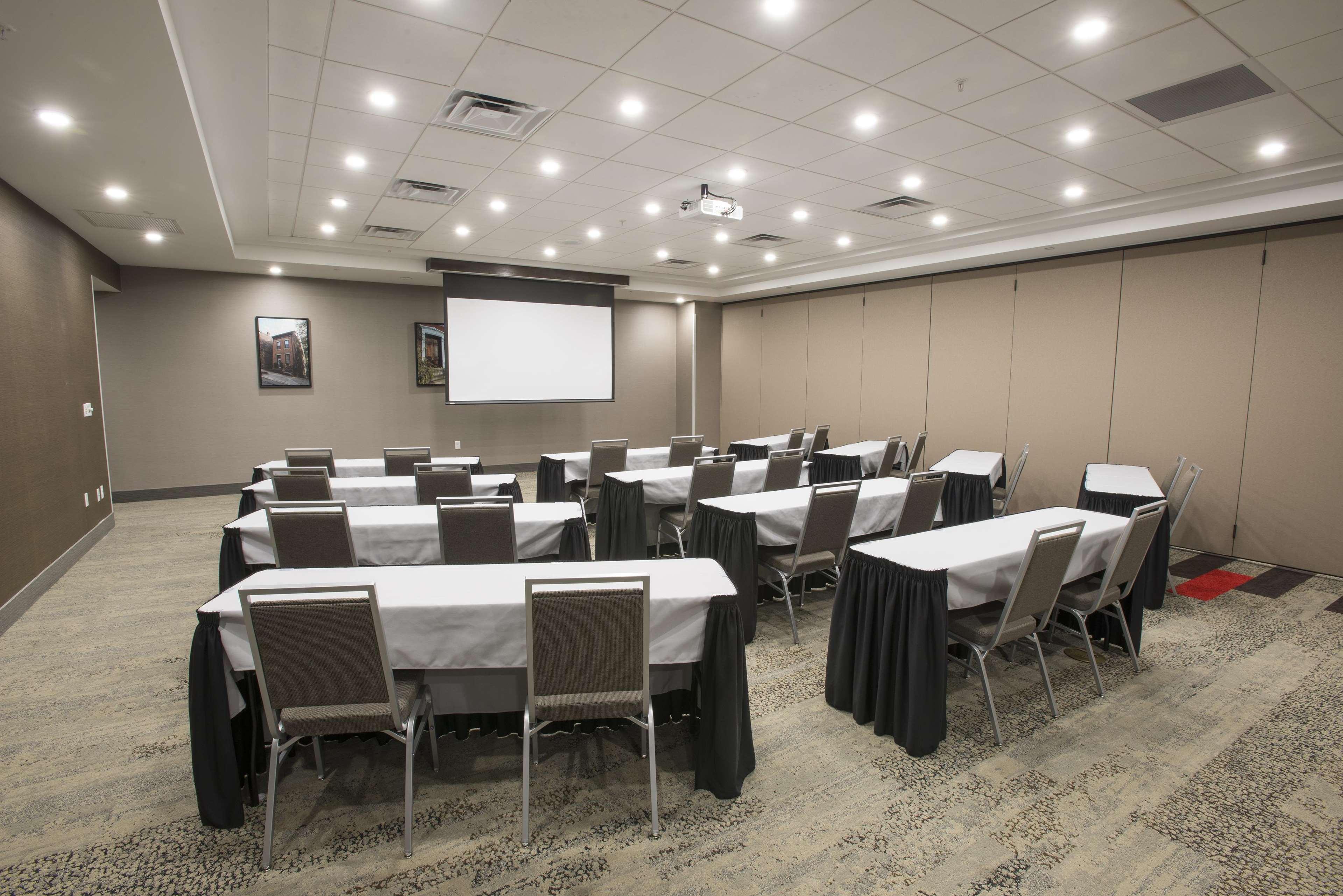 Hampton Inn & Suites - Cincinnati/Kenwood, Oh Silverton Экстерьер фото