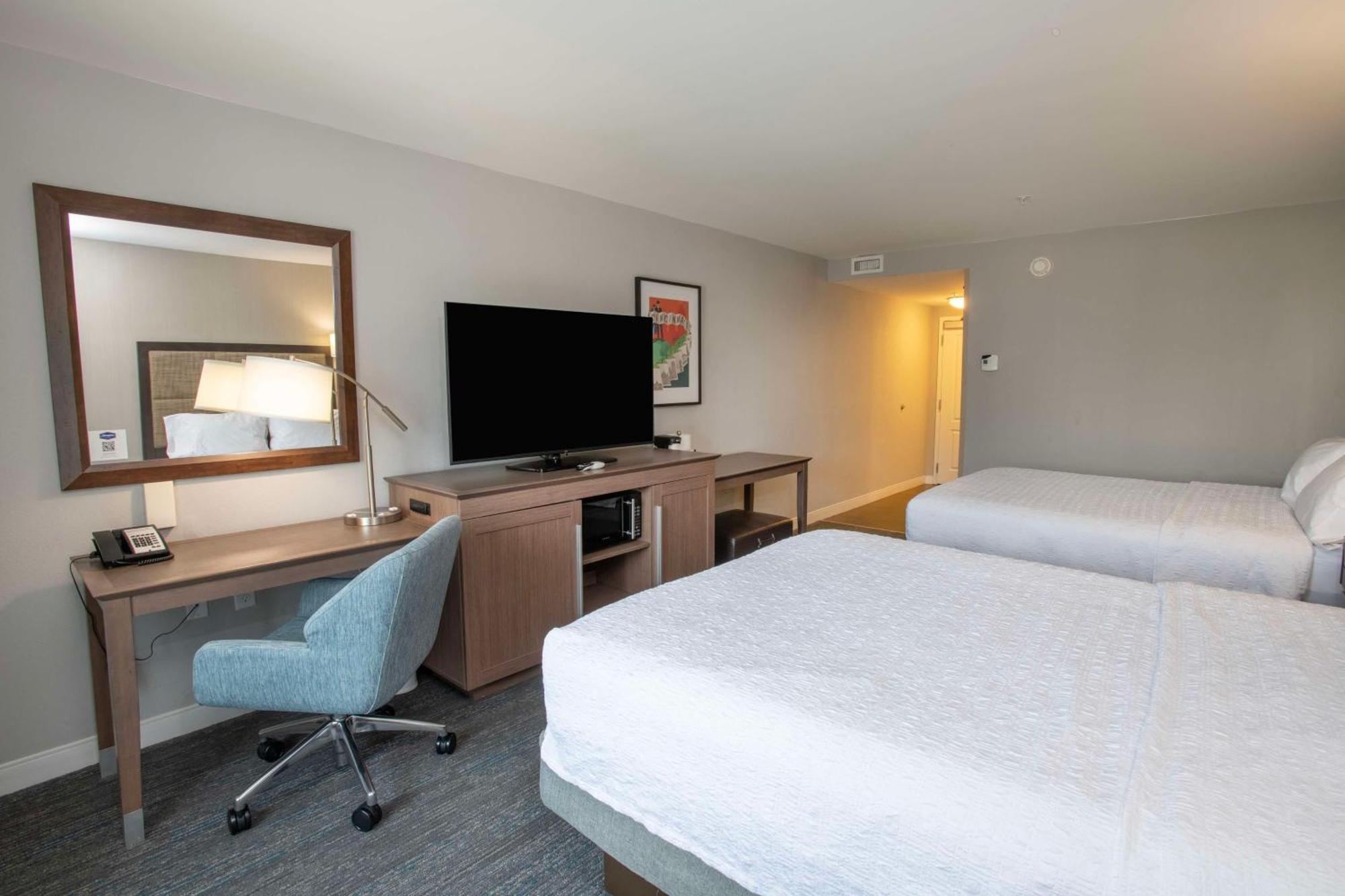 Hampton Inn & Suites - Cincinnati/Kenwood, Oh Silverton Экстерьер фото