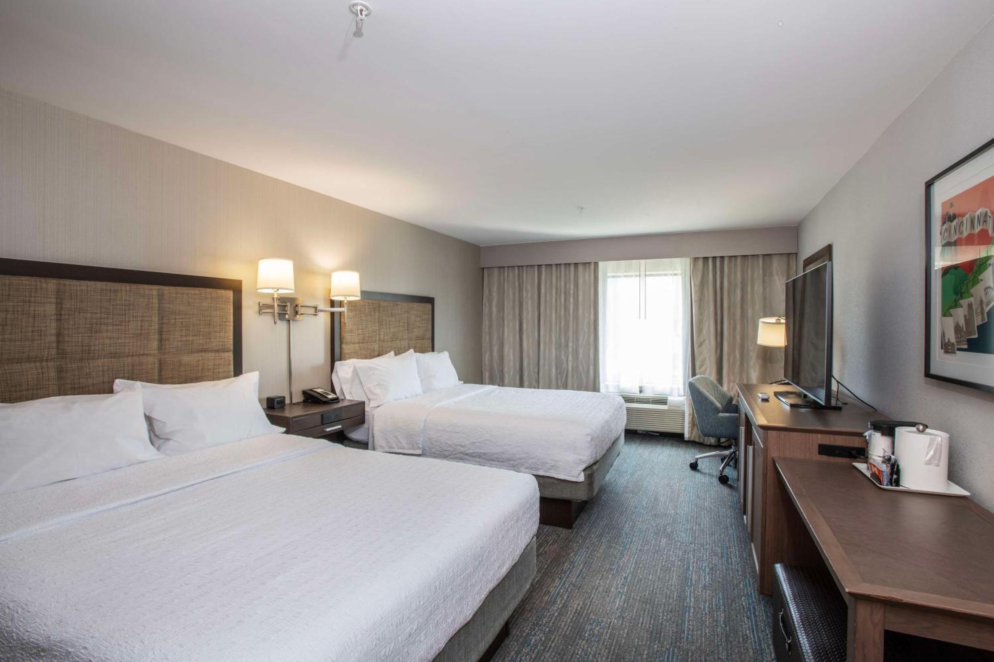 Hampton Inn & Suites - Cincinnati/Kenwood, Oh Silverton Экстерьер фото