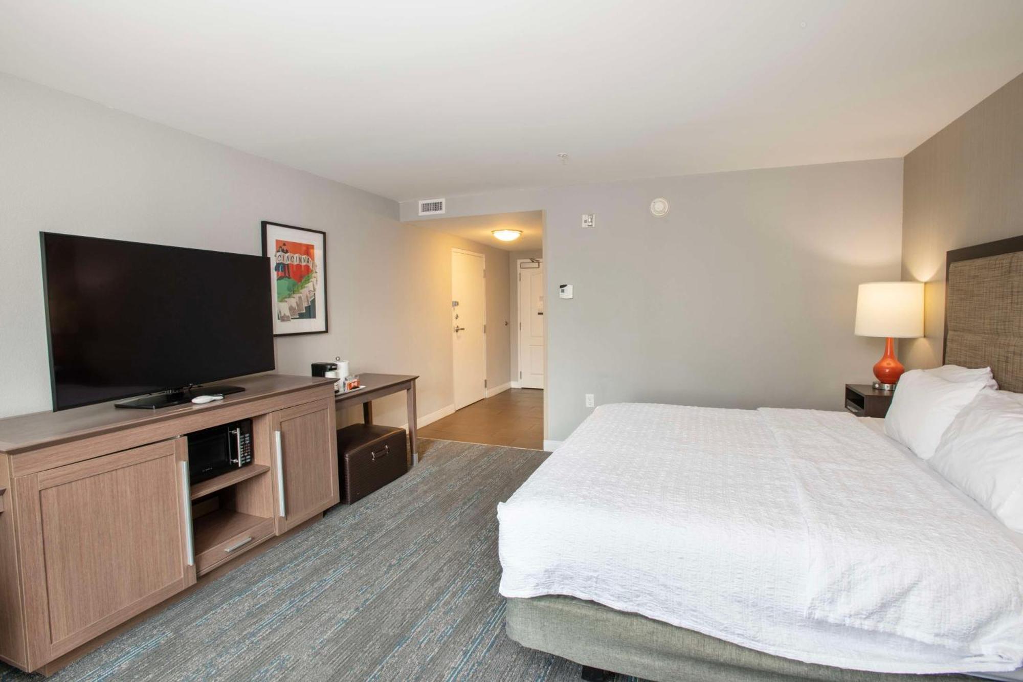 Hampton Inn & Suites - Cincinnati/Kenwood, Oh Silverton Экстерьер фото