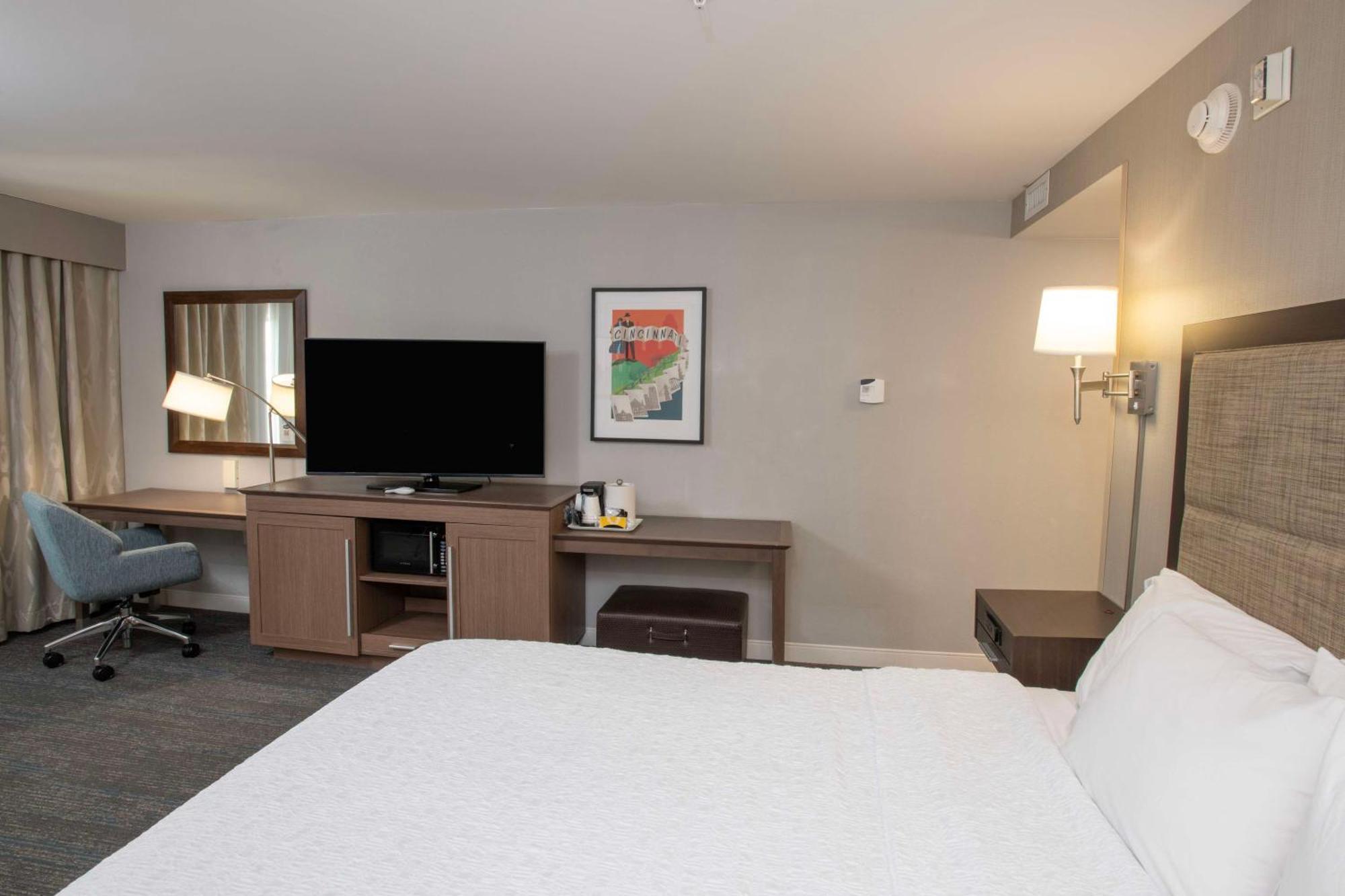 Hampton Inn & Suites - Cincinnati/Kenwood, Oh Silverton Экстерьер фото